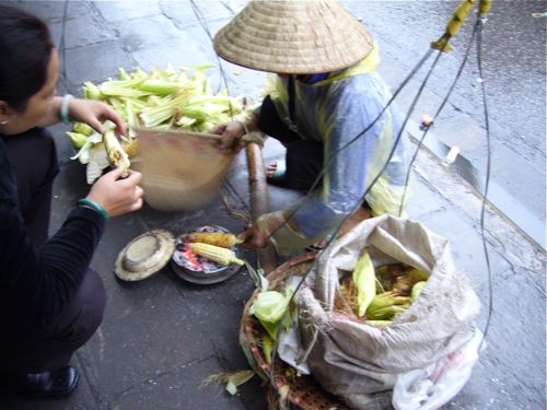 Roasted corn vendor in Hanoi